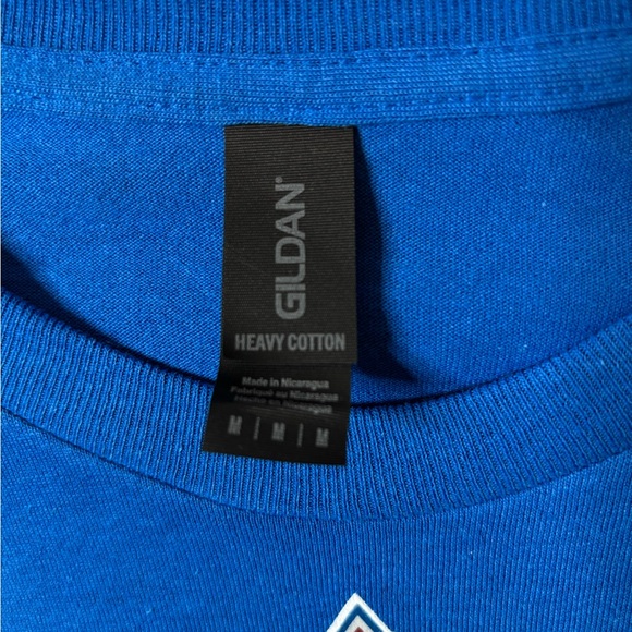 Colorado Avalanche Men’s Blue T-Shirt Size M- NWOT - Picture 9 of 9